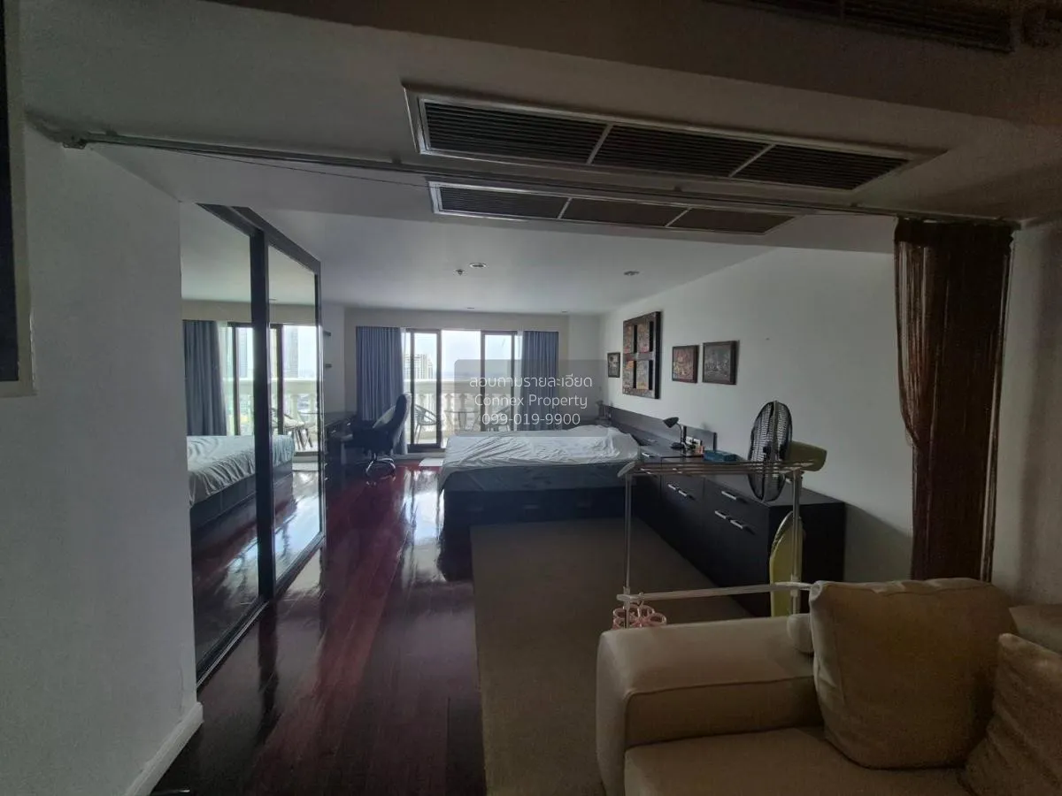 For Sale Condo , State Tower , BTS-Saphan Taksin , Silom , Bang R