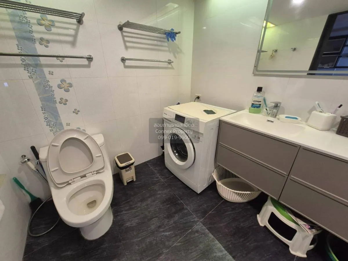 For Sale Condo , State Tower , BTS-Saphan Taksin , Silom , Bang R