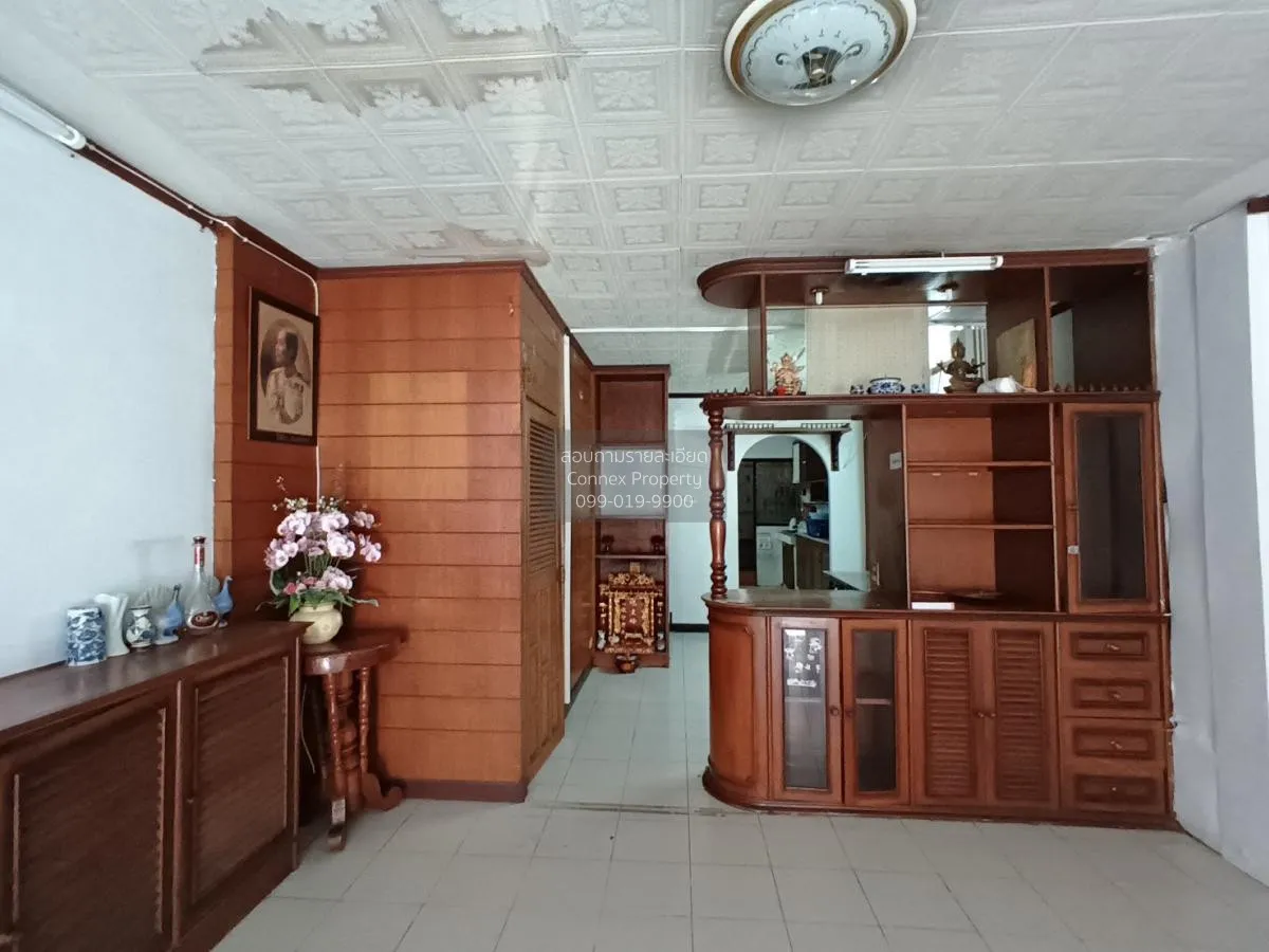 ขายทาวน์เฮ้าส์/ทาวน์โฮม  บ้านแกรนด์วิลเลจ ลาดพร้าว 80/3 วังทองหลา 4