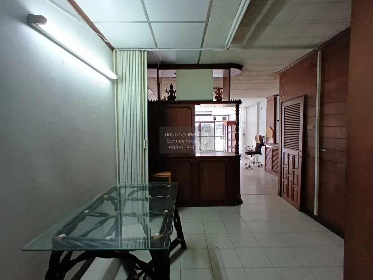 ขายทาวน์เฮ้าส์/ทาวน์โฮม  บ้านแกรนด์วิลเลจ ลาดพร้าว 80/3 วังทองหลา