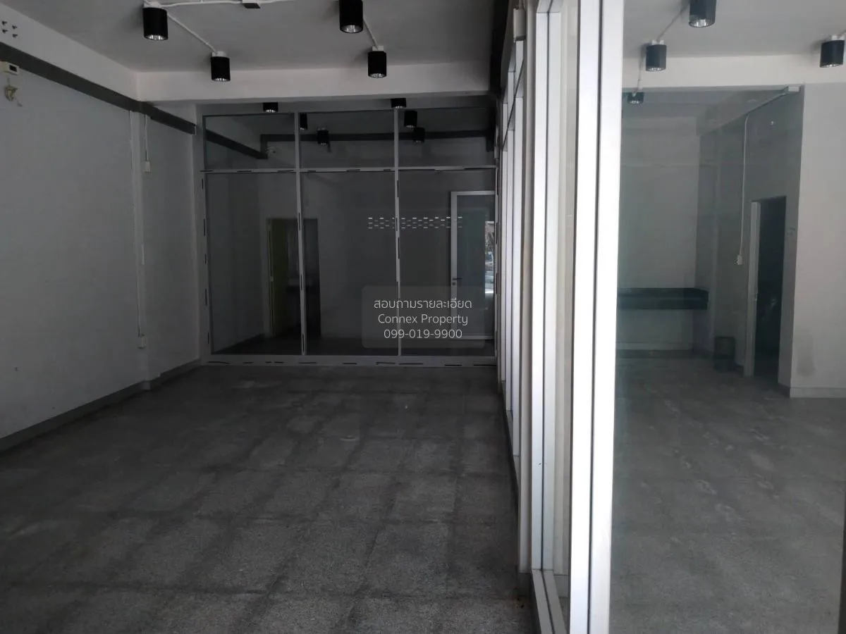 ขายตึกพาณิชย์​ นครปฐม​ ชั้นสูง หน้ากว้าง รีโนเวทใหม่ สนามจันทร์ เ