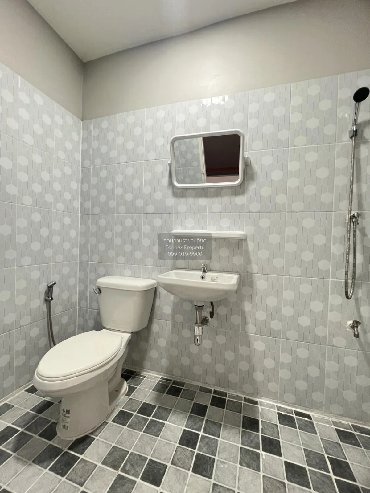 For Sale House ,  Ban Tem Rak , Bang Khu Rat , Bang Bua Thong , N