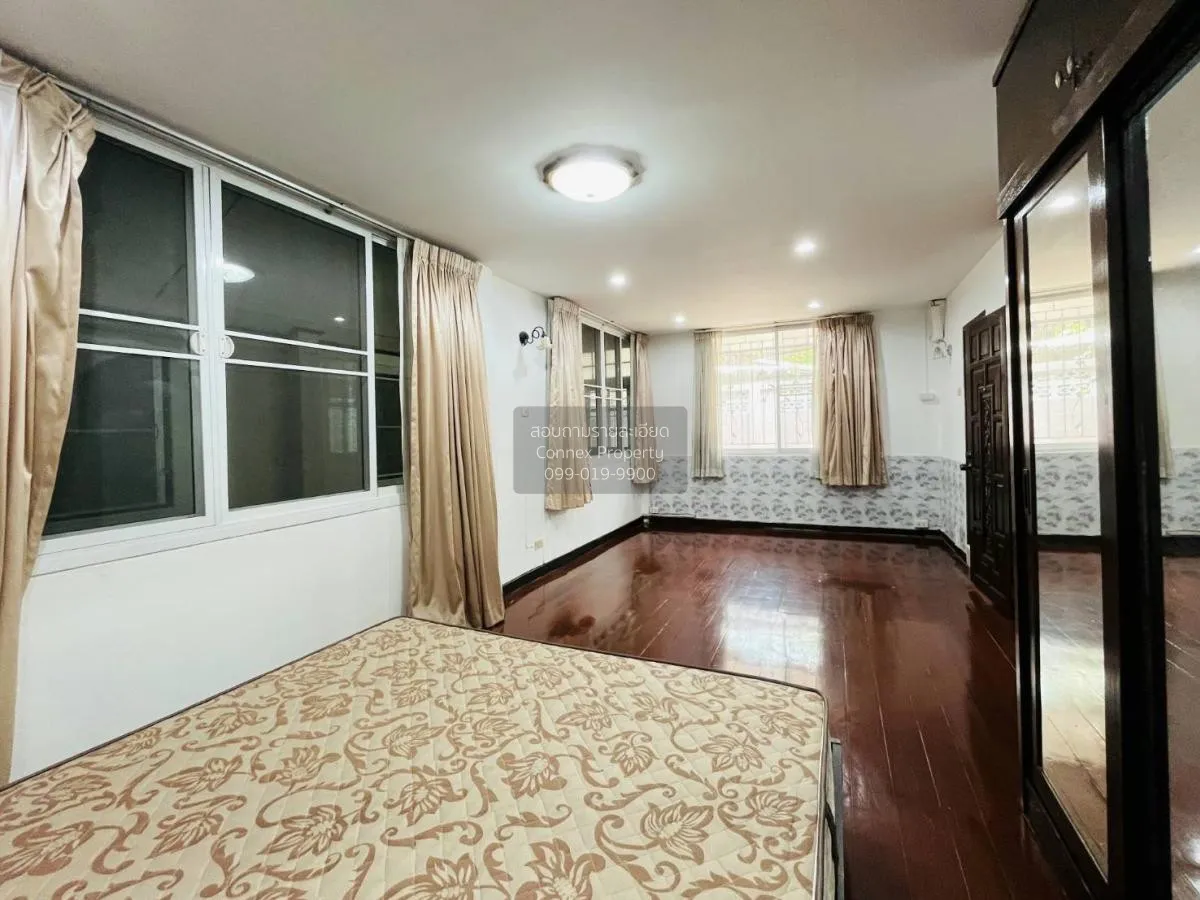 For Sale House , Tubkeaw , wide frontage , Bang Chak , Phra Khano