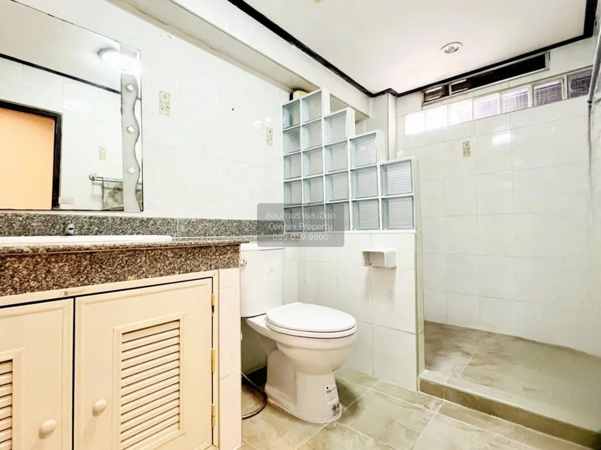 For Sale House , Tubkeaw , wide frontage , Bang Chak , Phra Khano