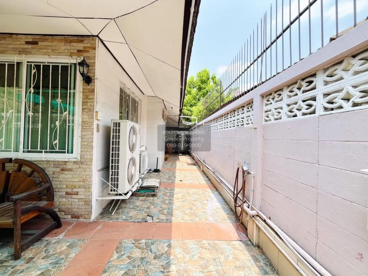 For Sale House , Tubkeaw , wide frontage , Bang Chak , Phra Khano