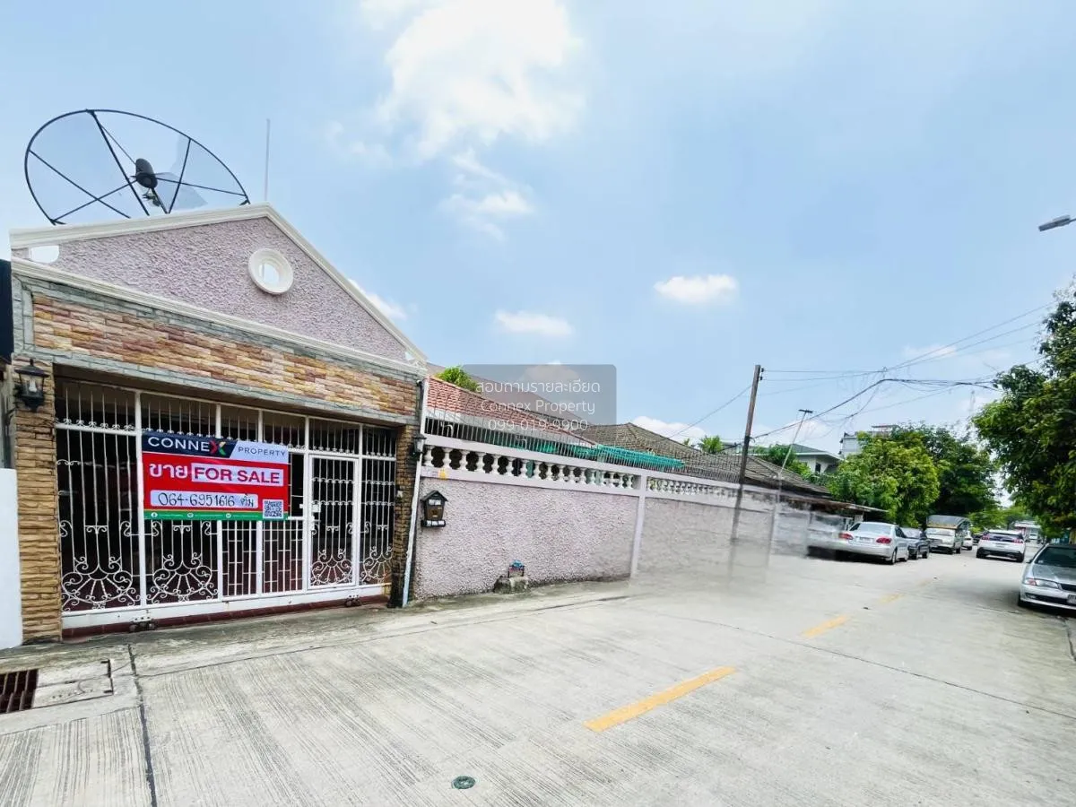 For Sale House , Tubkeaw , wide frontage , Bang Chak , Phra Khano 2