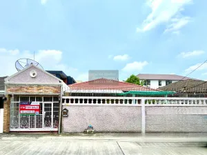 For Sale House , Tubkeaw , wide frontage , Bang Chak , Phra Khanong , Bangkok , CX-97852