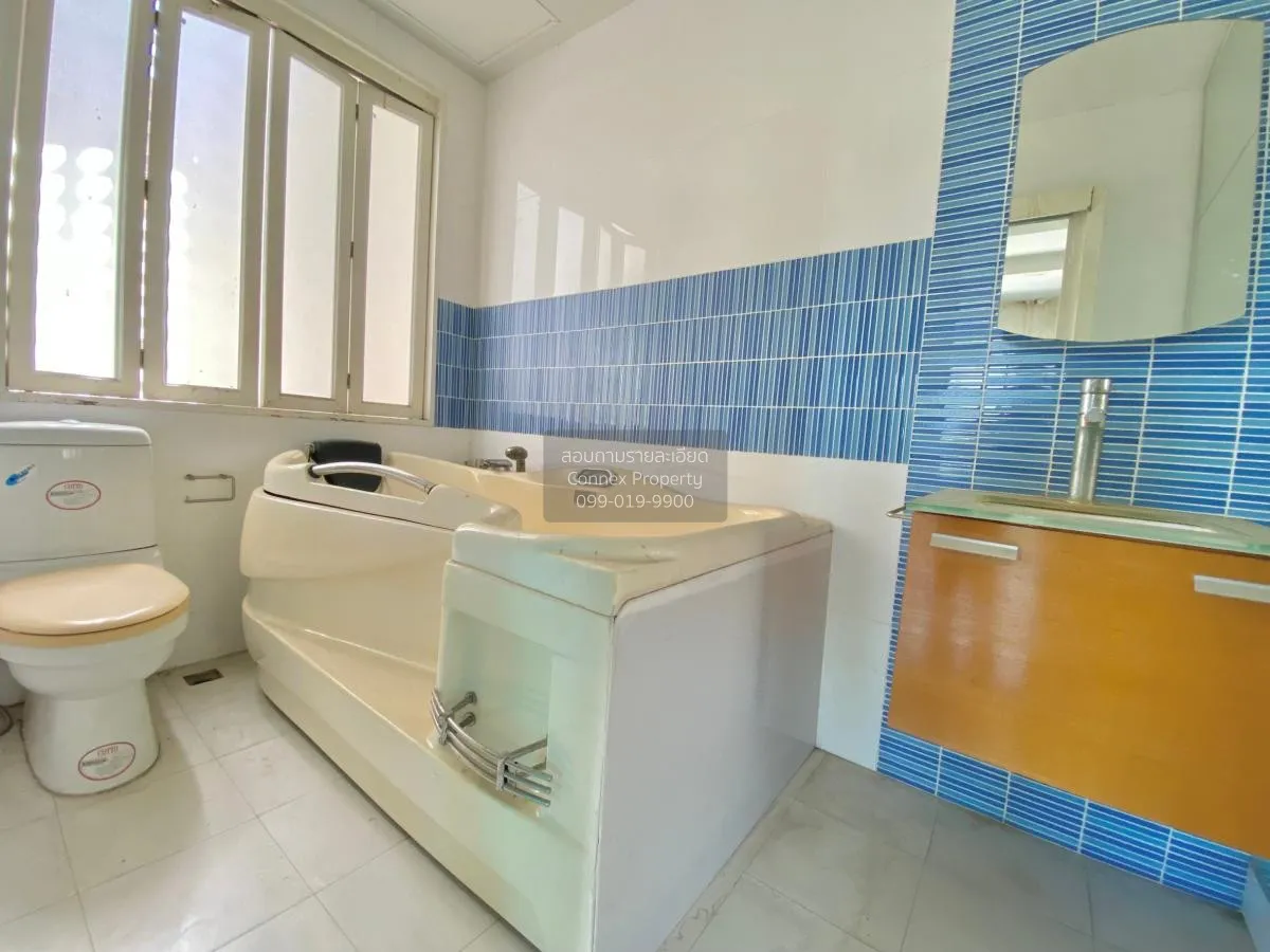 ขายทาวน์เฮ้าส์/ทาวน์โฮม  บ้านกลางเมือง โมนาโค ศรีนครินทร์ สวนหลวง