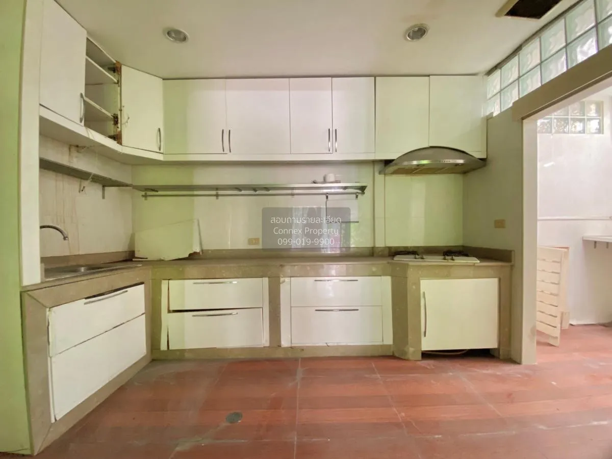 ขายทาวน์เฮ้าส์/ทาวน์โฮม  บ้านกลางเมือง โมนาโค ศรีนครินทร์ สวนหลวง