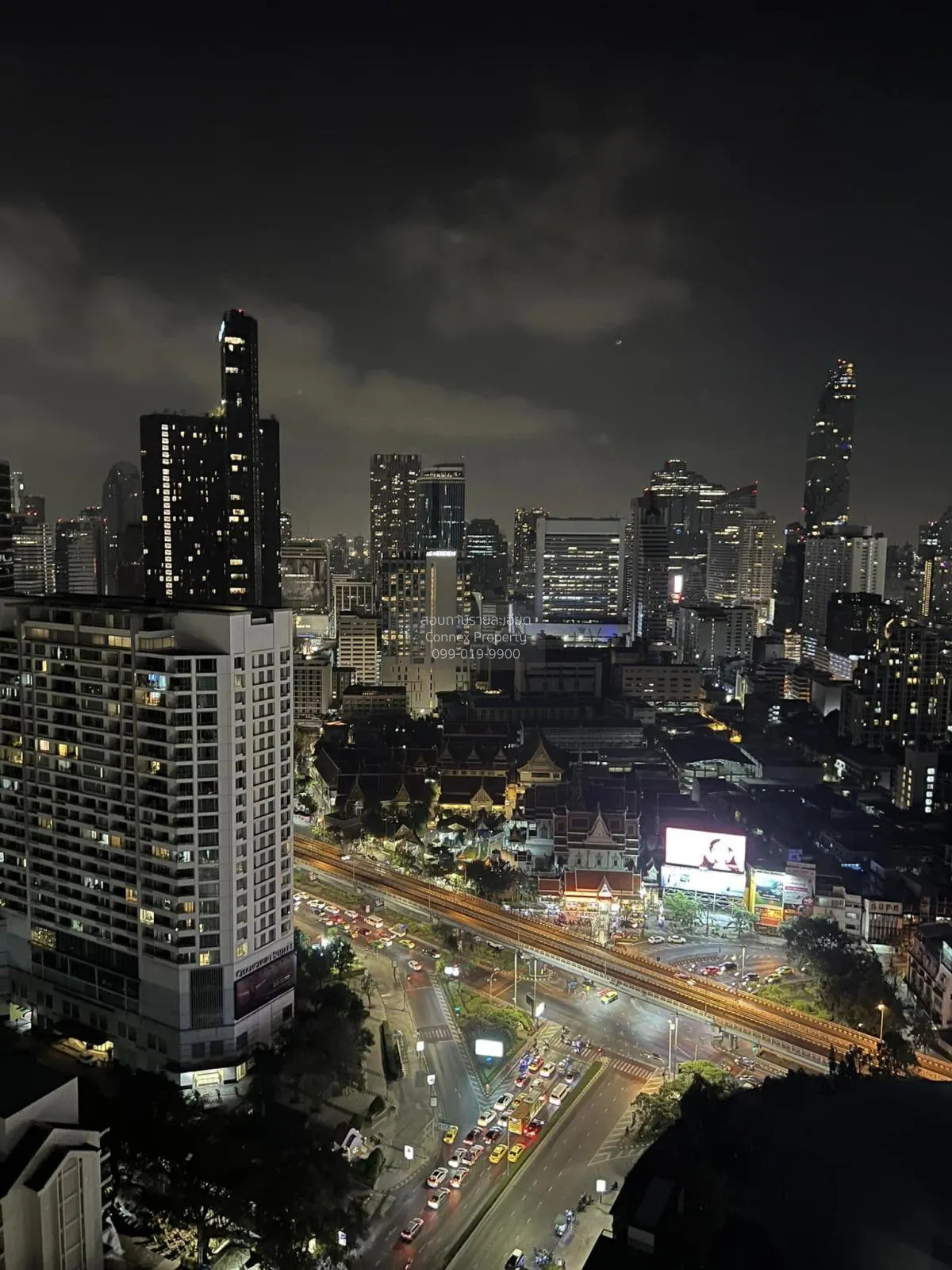 ขายคอนโด  ทริปเปิ้ล วาย เรสซิเด้นซ์ MRT-สามย่าน วังใหม่ เขต ปทุมว