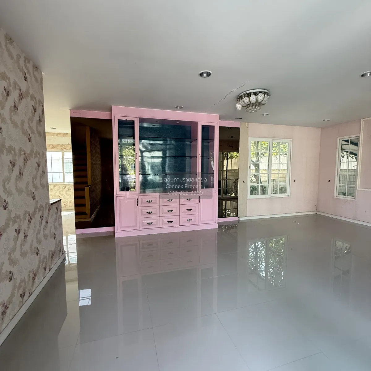 For Sale House , Golden Prestige Ekkachai-Wongwaen , corner unit 