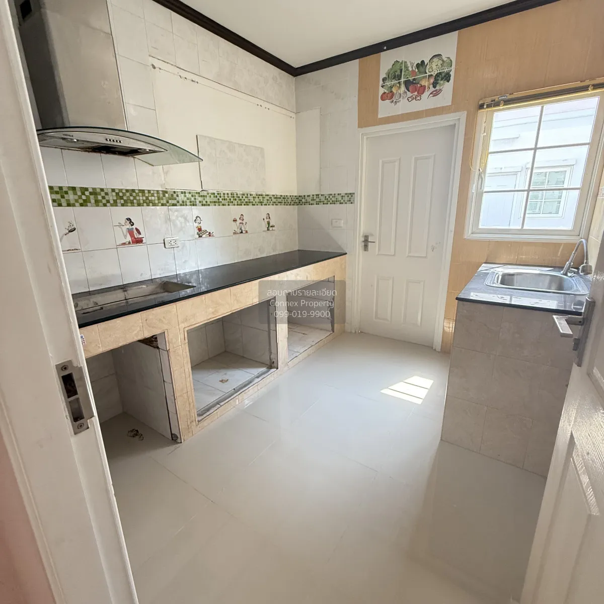 For Sale House , Golden Prestige Ekkachai-Wongwaen , corner unit 