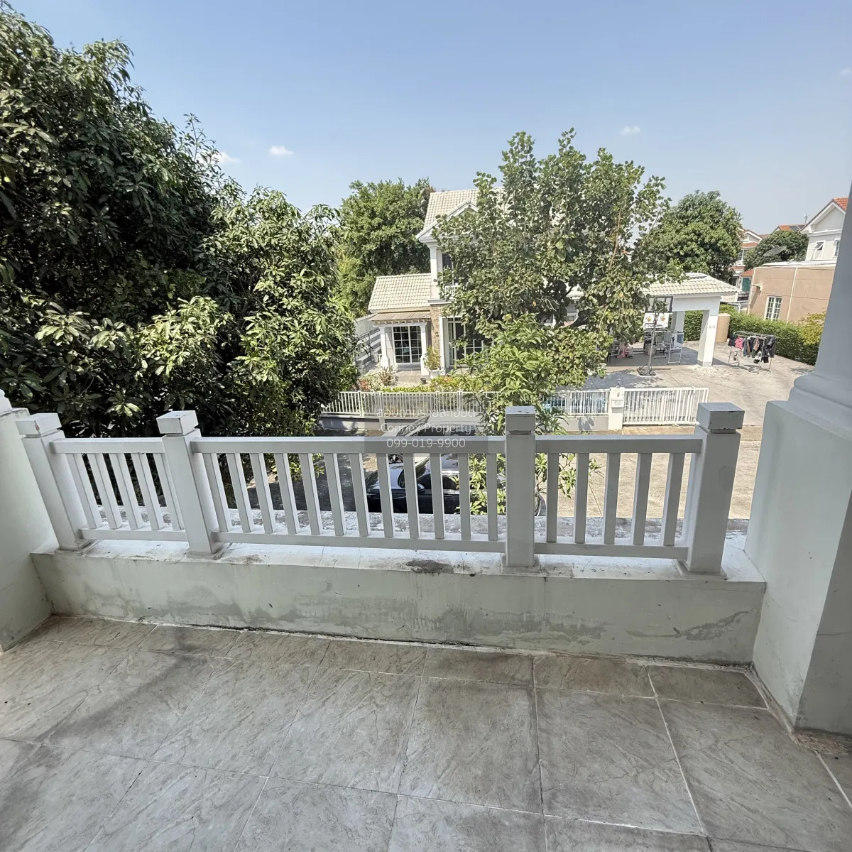 For Sale House , Golden Prestige Ekkachai-Wongwaen , corner unit 