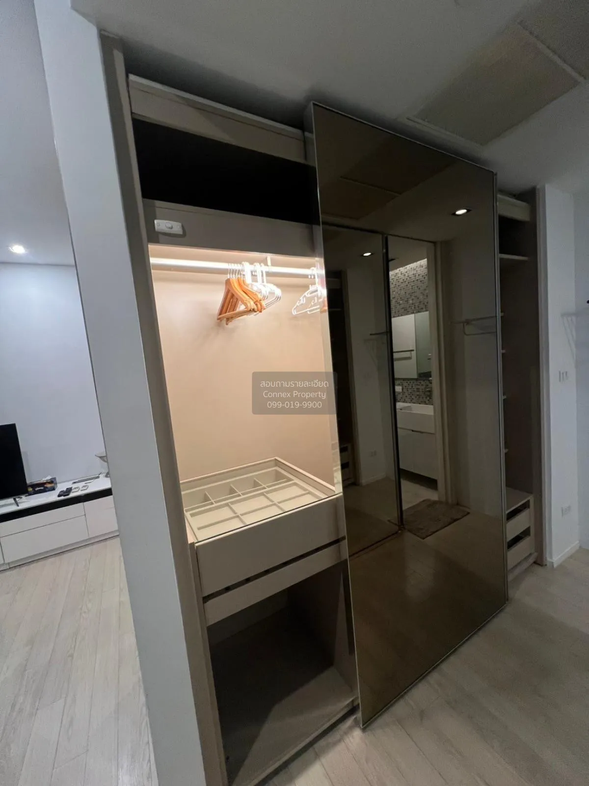 เช่าคอนโด  เดอะ รูม สุขุมวิท 21 BTS-อโศก คลองเตยเหนือ เขต วัฒนา ก