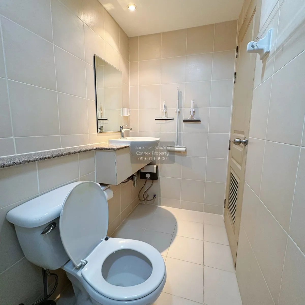 For Sale Condo , Resorta Yen-Akat , Chong Nonsi , Yannawa , Bangk