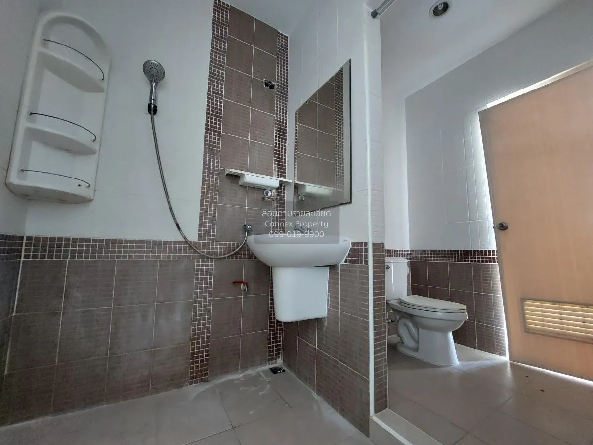 For Sale Townhouse/Townhome  , Baanmeesuk 5 , Nong Mai Daeng , Mu 3