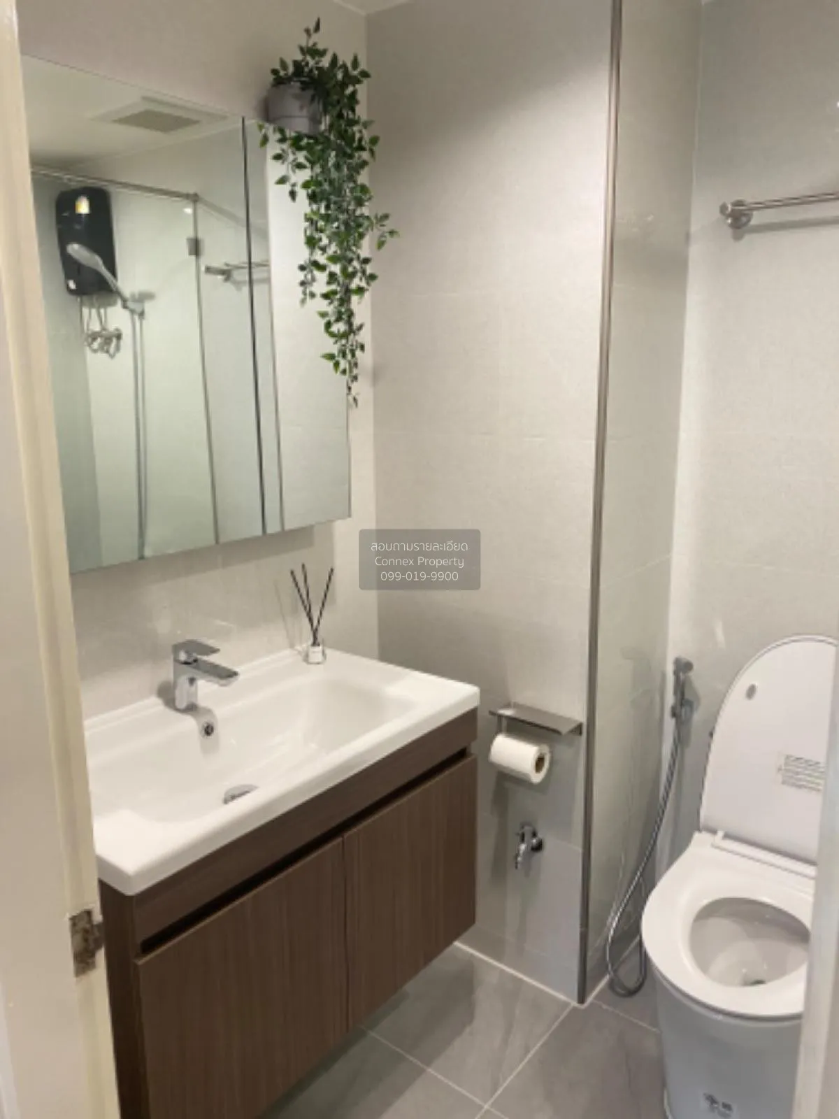 เช่าคอนโด  ลุมพินี สวีท ปิ่นเกล้า MRT-บางยี่ขัน บางยี่ขัน เขต บาง