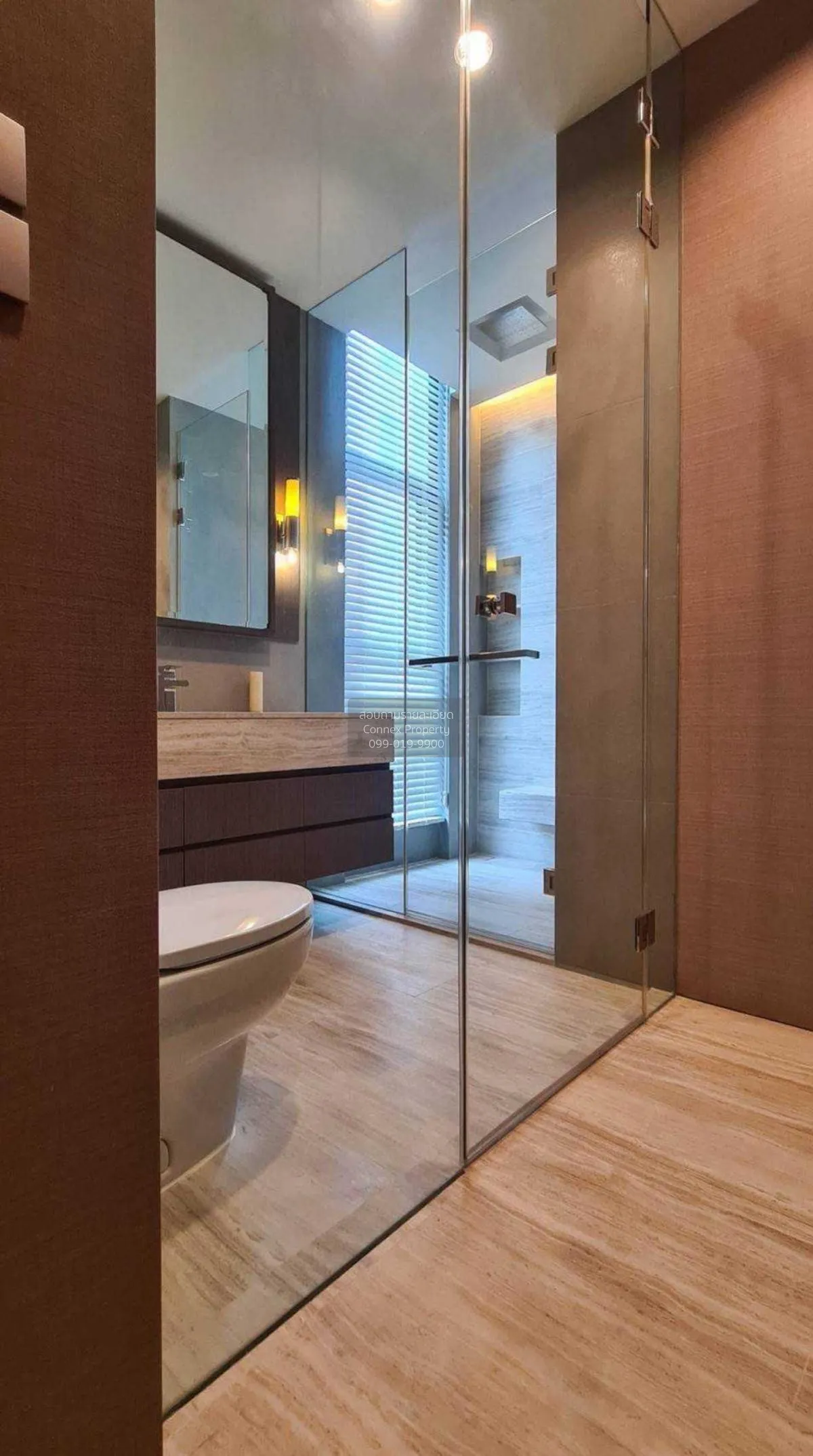 ขายคอนโด  เดอะ ดิโพลแมท สาทร ชั้นสูง BTS-สุรศักดิ์ สีลม เขต บางรั