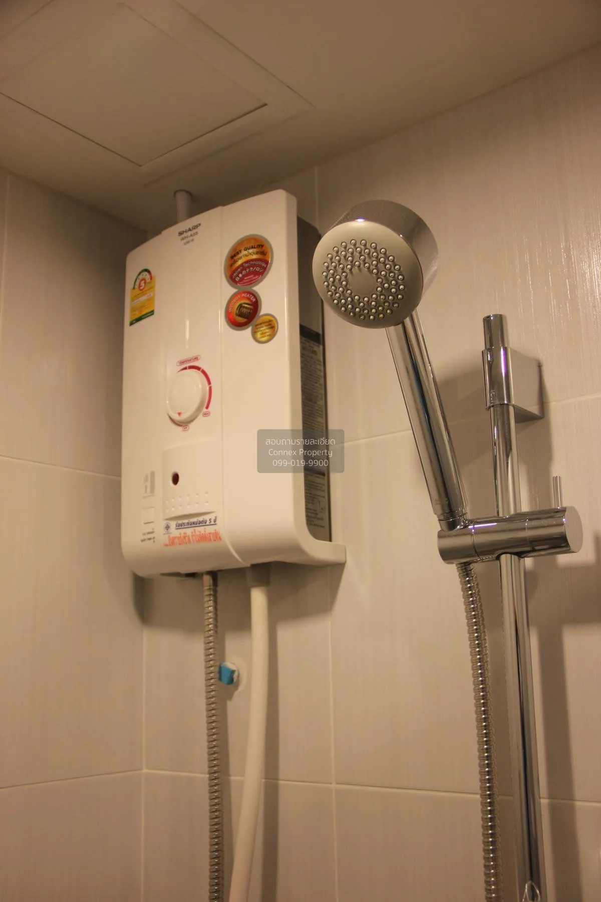 เช่าคอนโด  ลุมพินี เพลส ศรีนครินทร์ - หัวหมาก สเตชัน ARL-หัวหมาก 