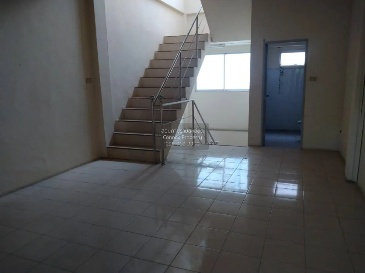 ขายอาคารพาณิชย์  ไทม์สแควร์ ชั้นสูง หน้ากว้าง พระประโทน เมืองนครป