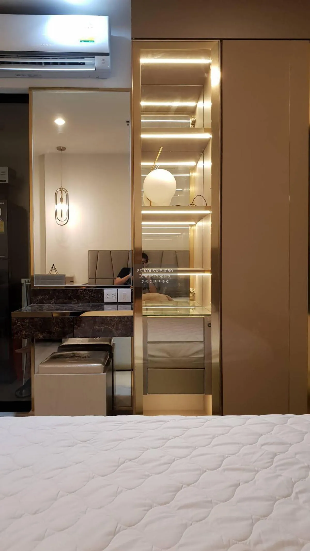 For Sale Condo , Life Asoke , nice view , MRT-Phetchaburi , Bang 