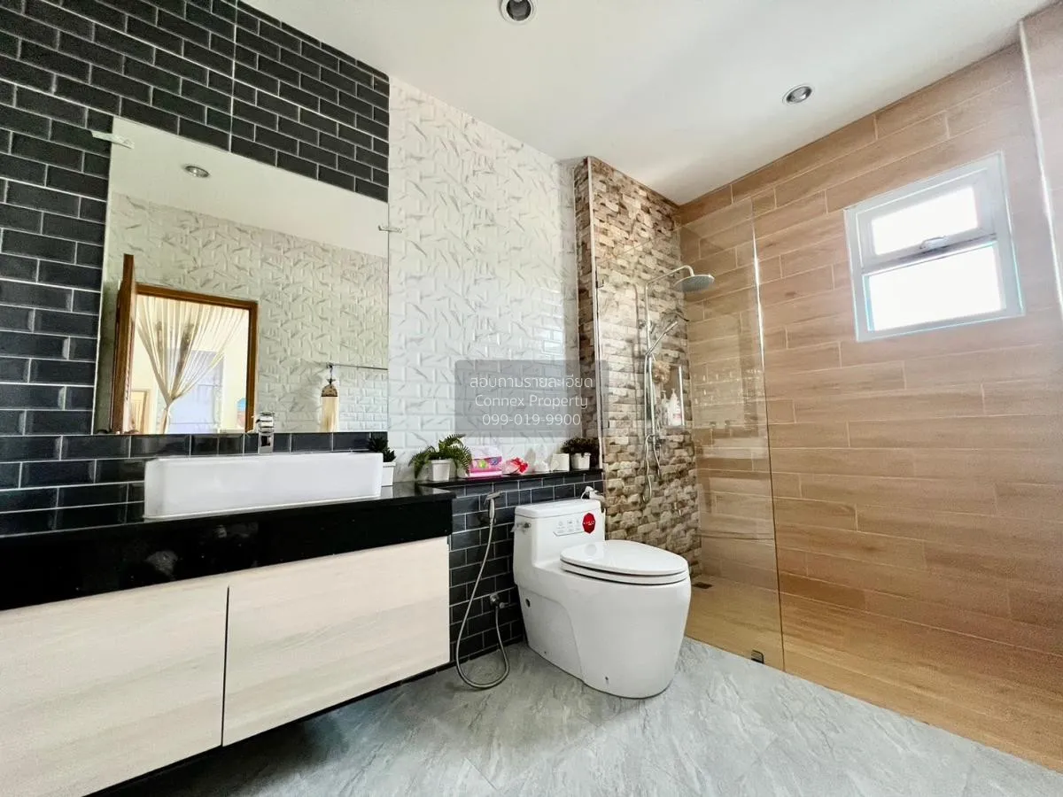 ขายบ้าน  พารากอน พาร์ค เมืองพัทยา บางละมุง ชลบุรี CX-98776