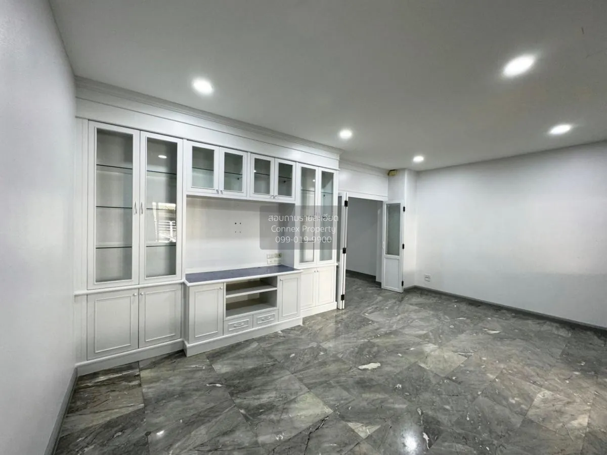 ขายทาวน์เฮ้าส์/ทาวน์โฮม  วราธรวิลล์ พัฒนาการ 44 สวนหลวง เขต สวนหล 4