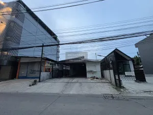 For Sale land with buildings, Soi Lat Phrao, Wang Hin 48 , Lat Phrao , Lat Phrao , Bangkok , CX-98971