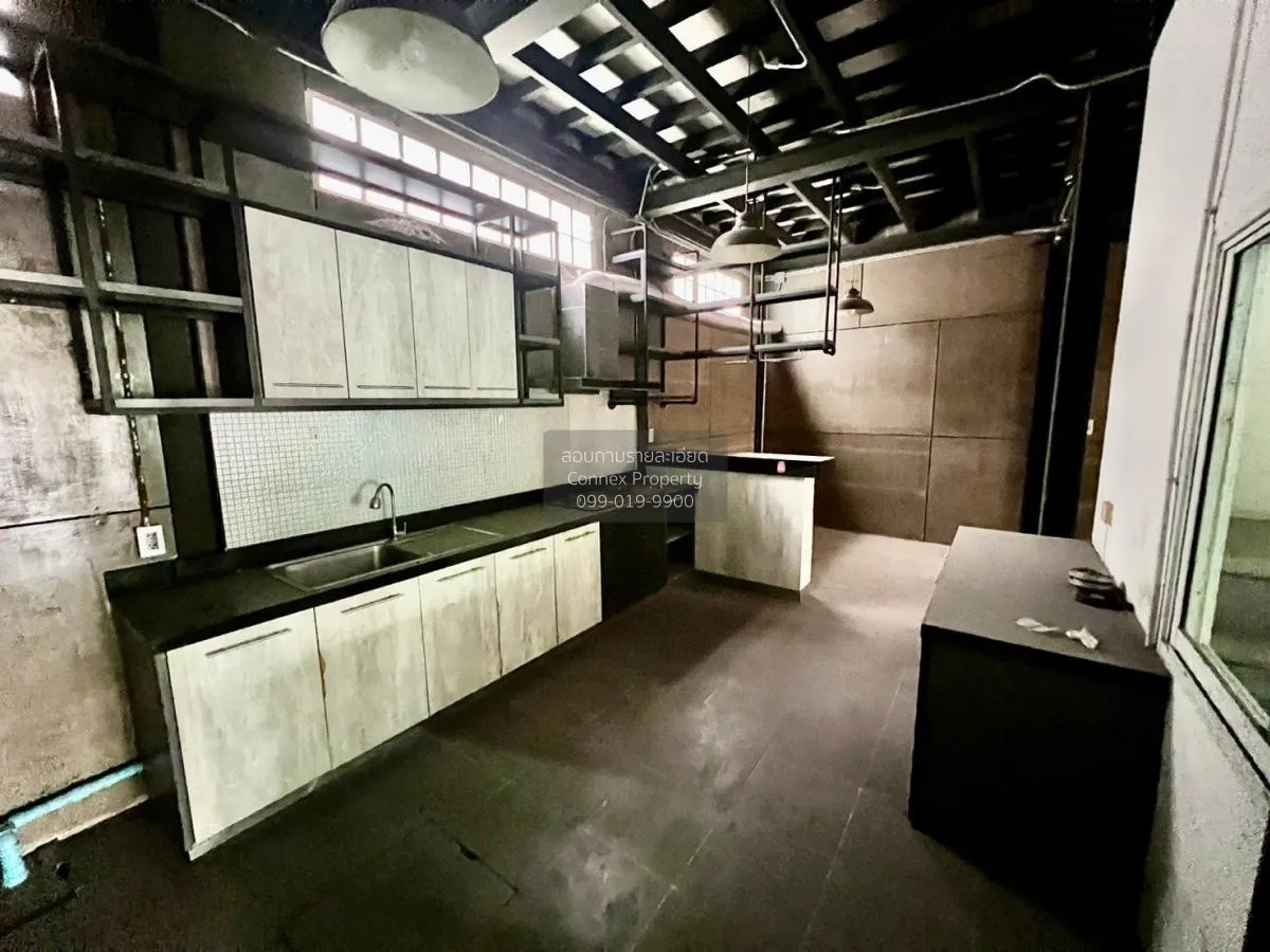 For Sale Commercial Building , SP lakeside , Mueang Phata , Bang 