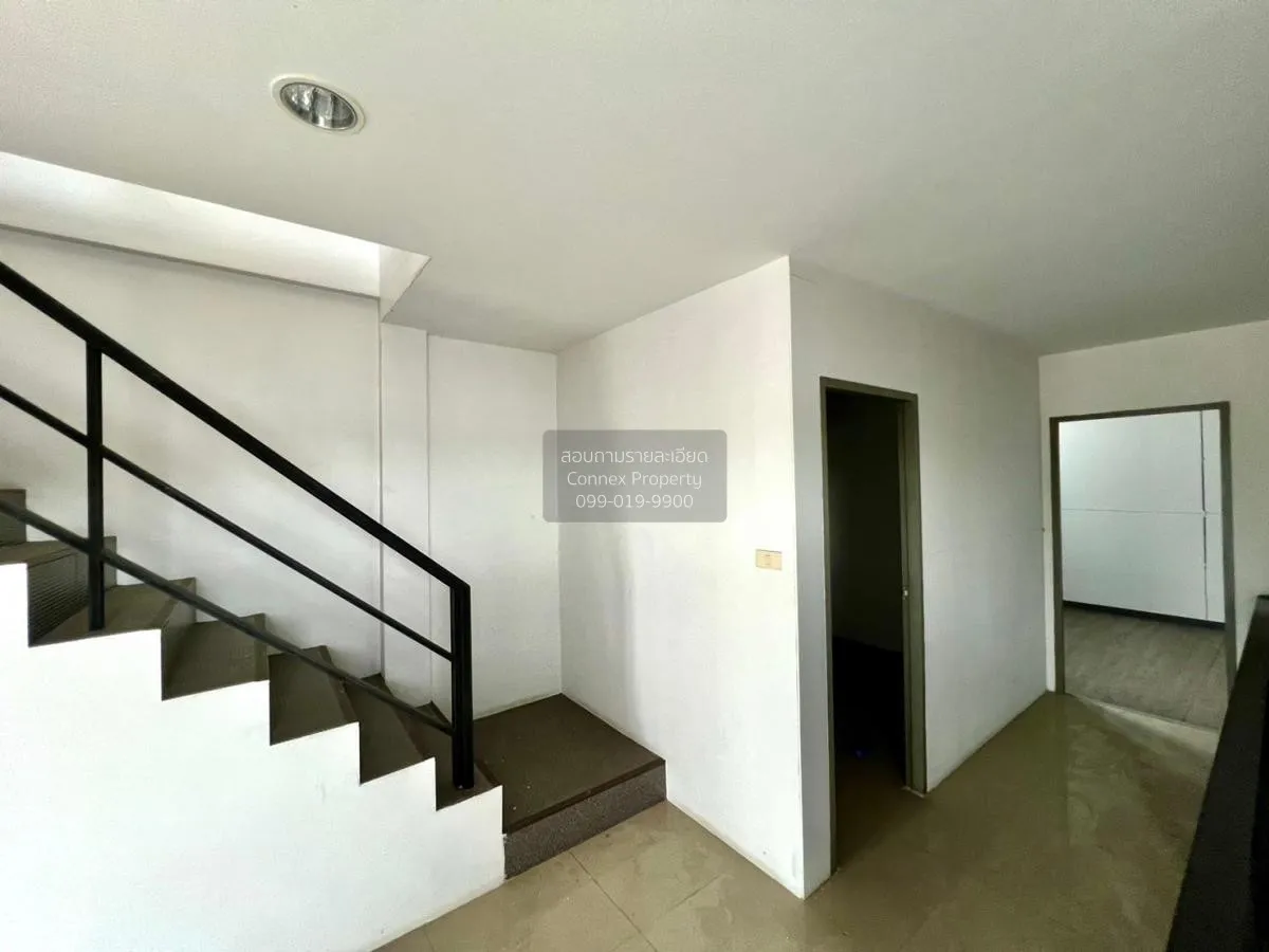 For Sale Commercial Building , SP lakeside , Mueang Phata , Bang 