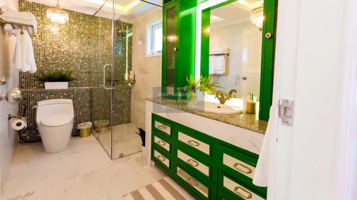 เช่าทาวน์เฮ้าส์/ทาวน์โฮม  คริสตัล วิลล์ MRT-ลาดพร้าว 71 (สายสีเหล