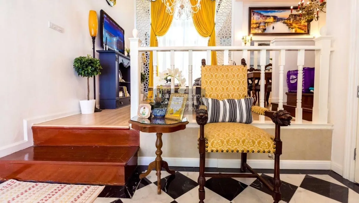 เช่าทาวน์เฮ้าส์/ทาวน์โฮม  คริสตัล วิลล์ MRT-ลาดพร้าว 71 (สายสีเหล