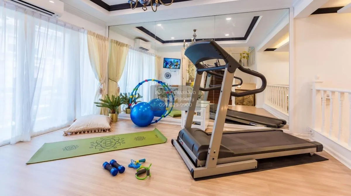 เช่าทาวน์เฮ้าส์/ทาวน์โฮม  คริสตัล วิลล์ MRT-ลาดพร้าว 71 (สายสีเหล