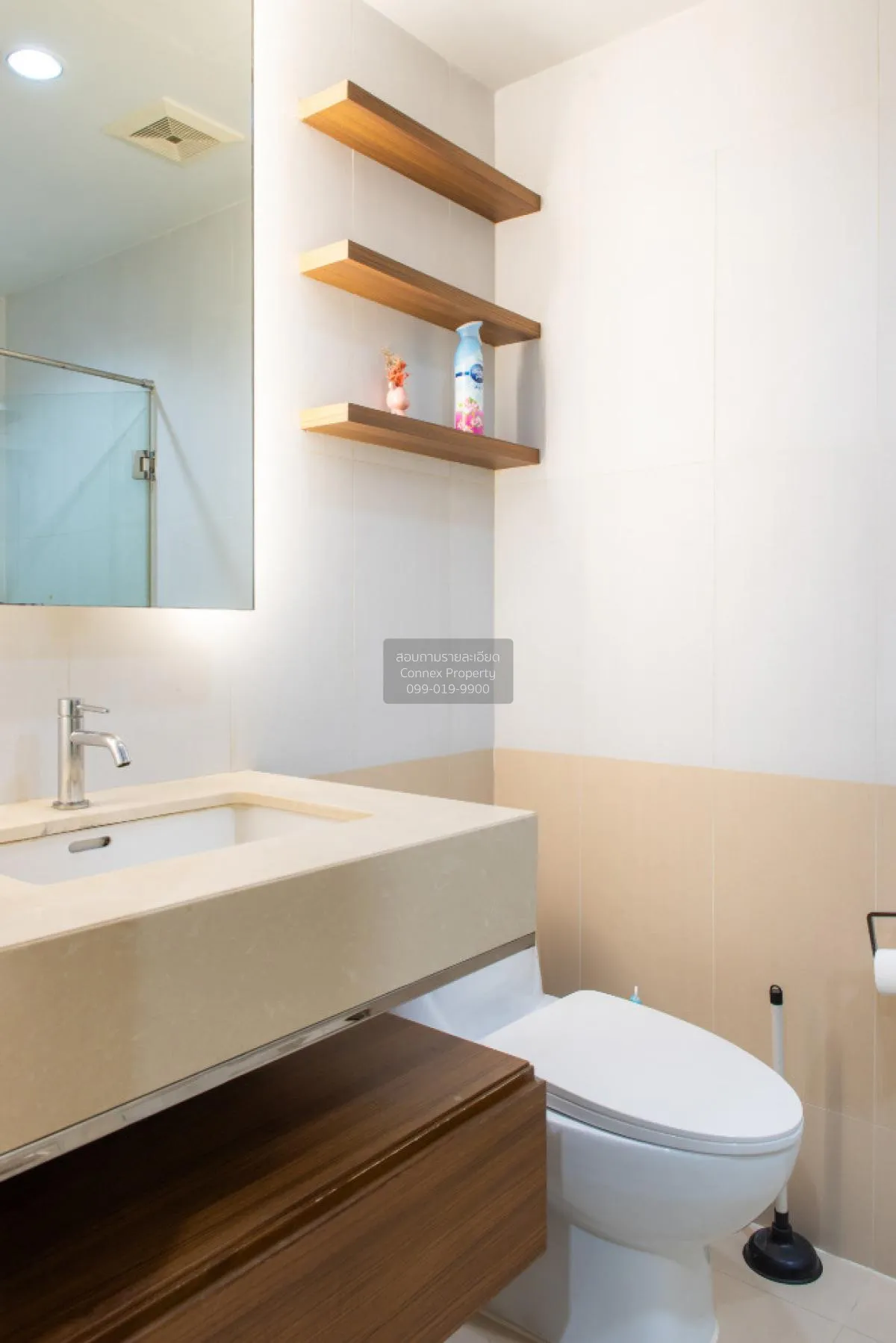 เช่าคอนโด  สุขุมวิท ลิฟวิ่ง ทาวน์ MRT-เพชรบุรี คลองเตยเหนือ เขต ว