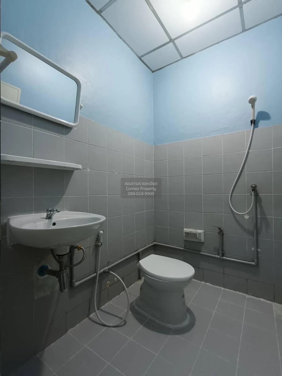 ขายทาวน์เฮ้าส์/ทาวน์โฮม  บ้านปทุมวิลเลจ บางปรอก เมืองปทุมธานี ปทุ