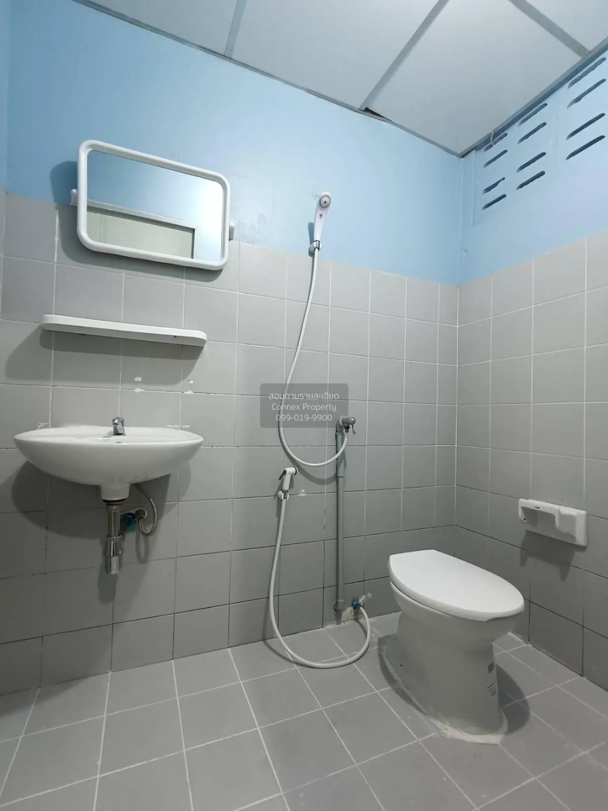 ขายทาวน์เฮ้าส์/ทาวน์โฮม  บ้านปทุมวิลเลจ บางปรอก เมืองปทุมธานี ปทุ