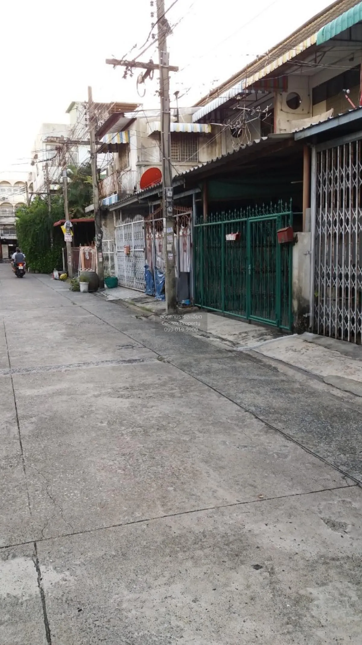 ขายทาวเฮาท์ 2 ชั้น ใน ซอยลาดพร้าว 53 (โชคชัย 4 ซอย 38) ลาดพร้าว เ 2