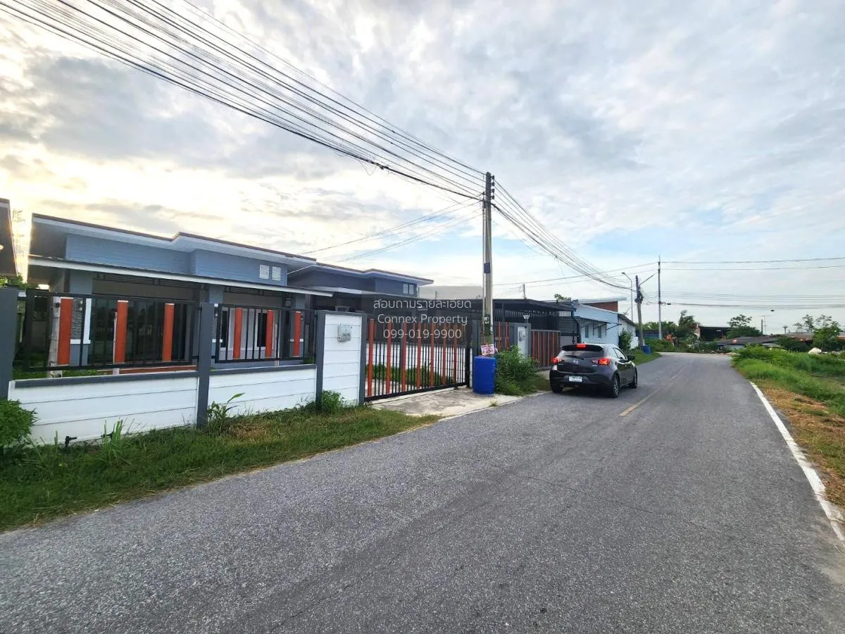 For Sale House , Baan Chayaporn , Nong Samsak , Ban Bueng , Chon  3