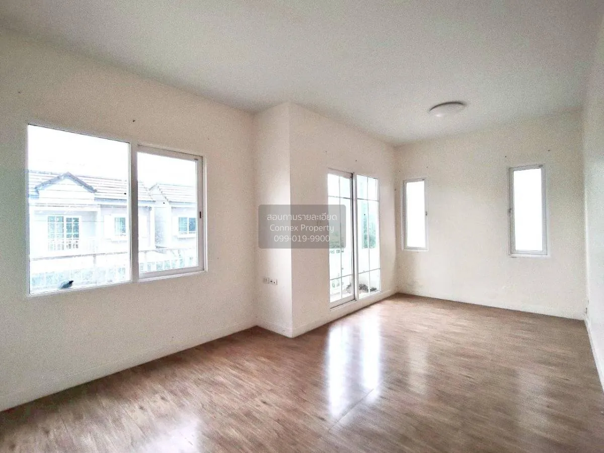 For Sale House , The Village Kanjanapisek – Ratchapruek , Sai Noi