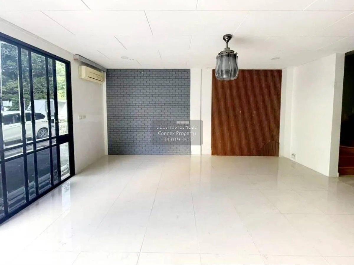 For Sale Townhouse/Townhome  , SIXNATURE WATCHARAPOL , Tha Raeng 