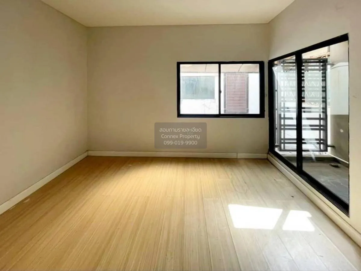 For Sale Townhouse/Townhome  , SIXNATURE WATCHARAPOL , Tha Raeng 