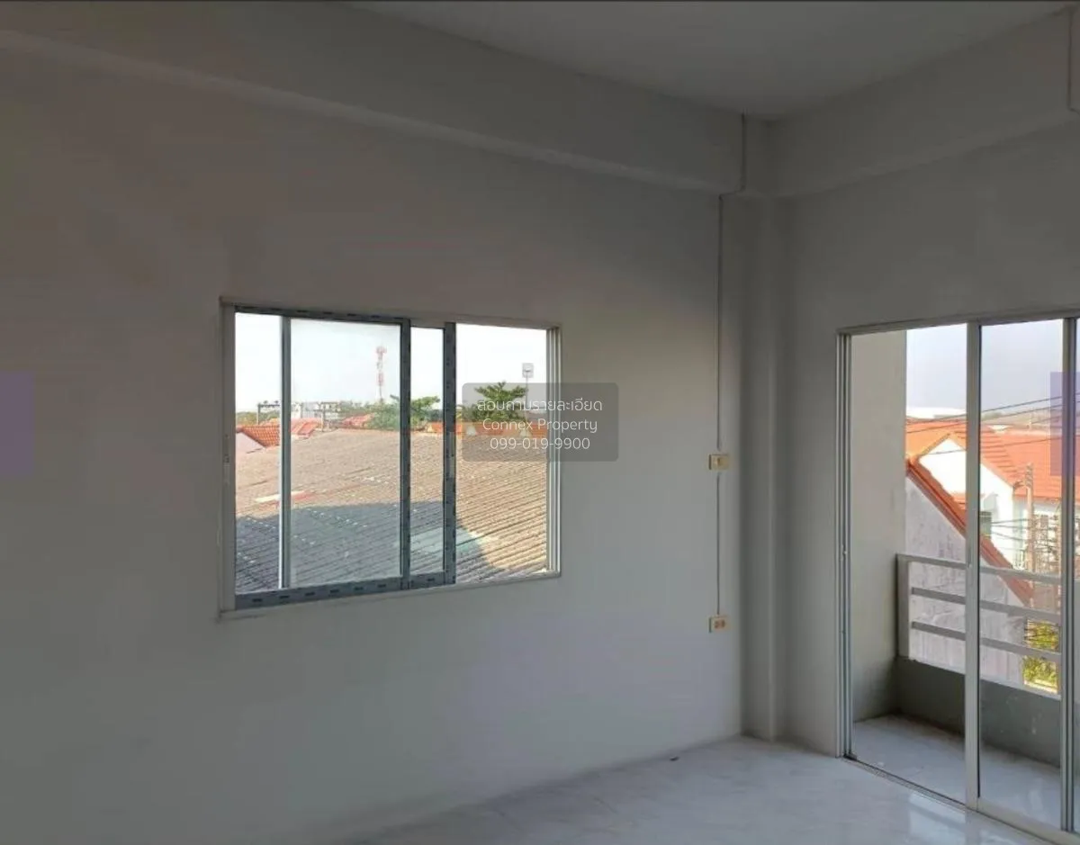 For Sale Commercial Building , Home in Town , Khu Khot , Lam Luk  3