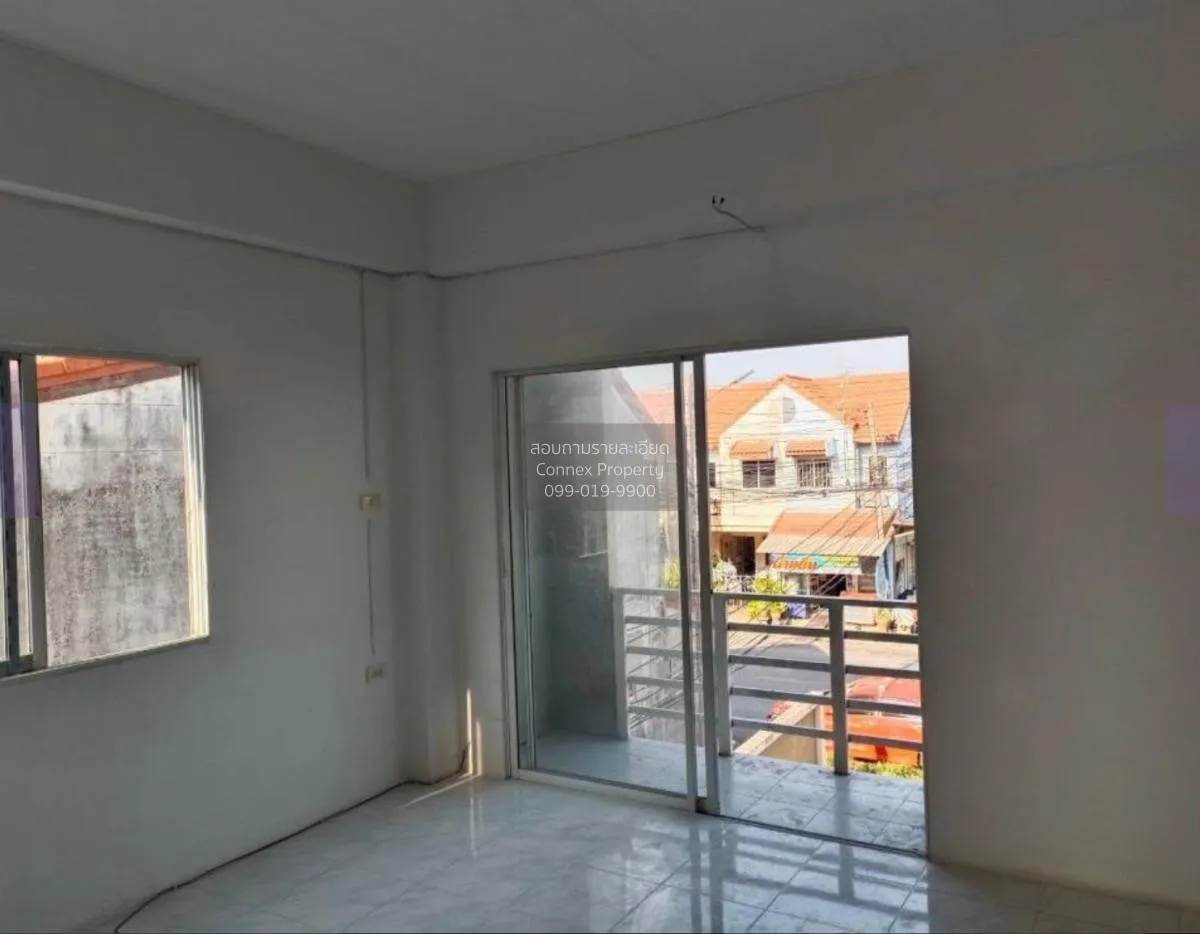 For Sale Commercial Building , Home in Town , Khu Khot , Lam Luk 