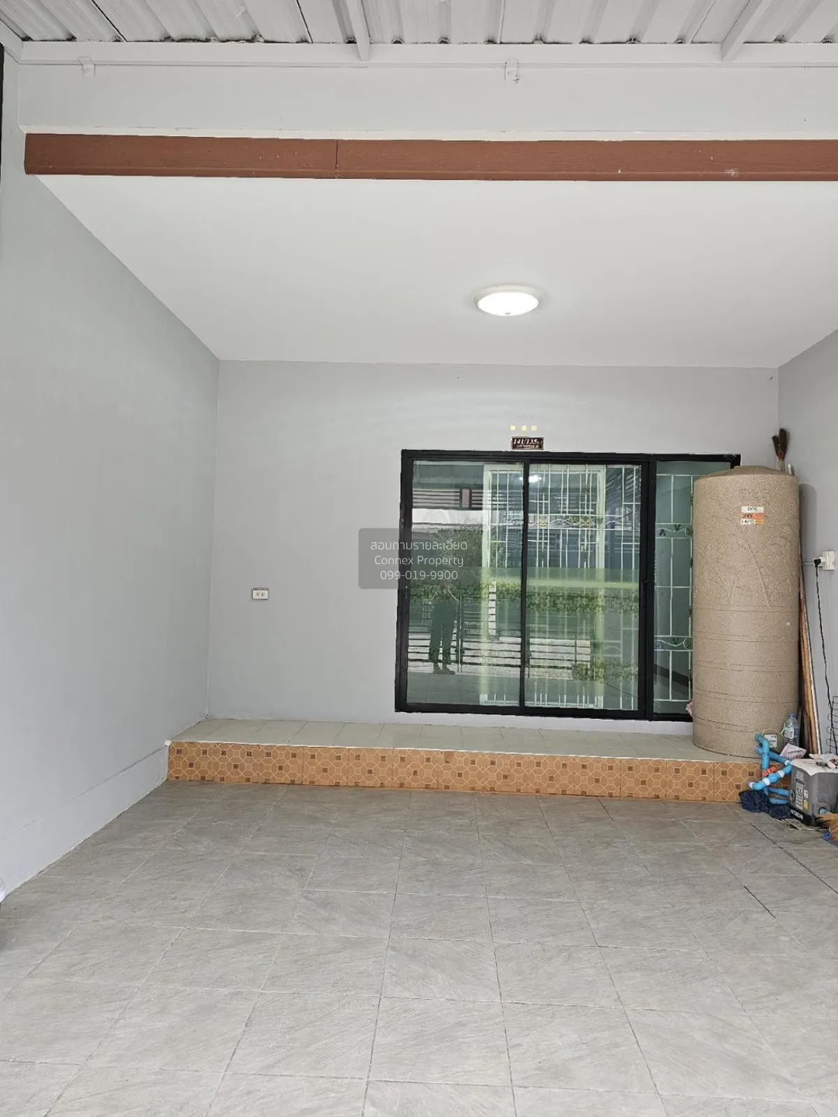 ขายทาวน์เฮ้าส์/ทาวน์โฮม  บ้านมณฑล 6 รีโนเวทใหม่ ตลาดกระทุ่มแบน กร 2