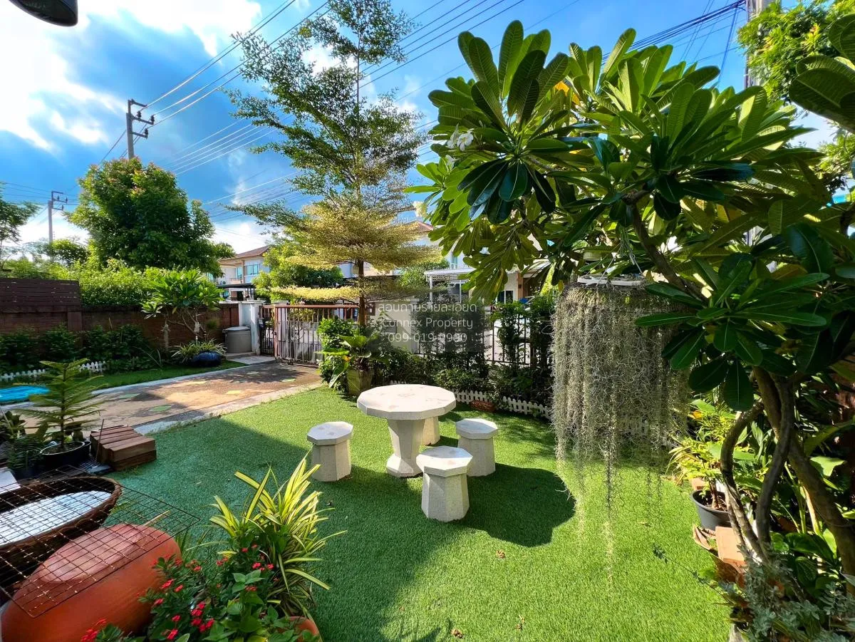 For Sale House , Atoll Maldives Beach Namdaeng-Bang Phli , Bang P