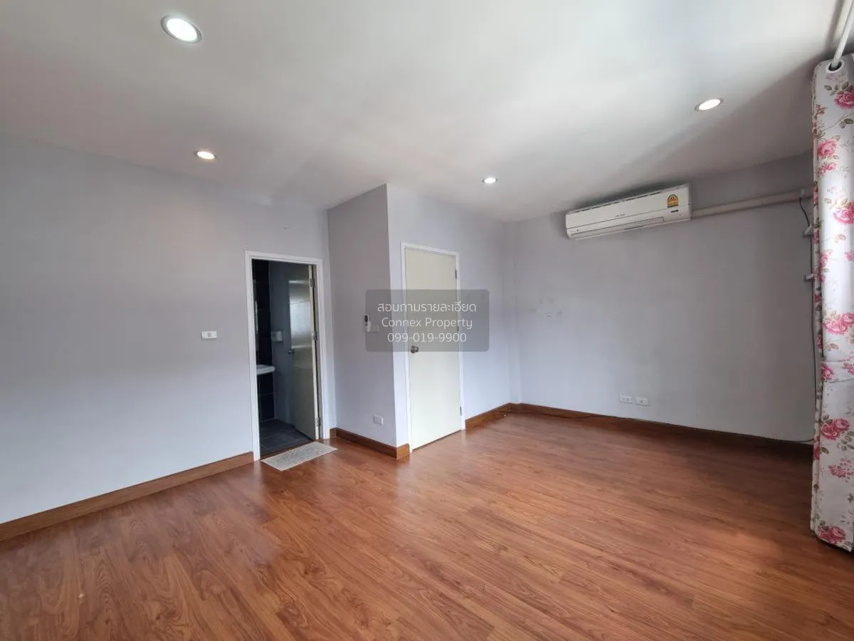 ขายทาวน์เฮ้าส์/ทาวน์โฮม  ดิ เอ็กซ์คลูซีฟ วงแหวน รามอินทรา  MRT-คู