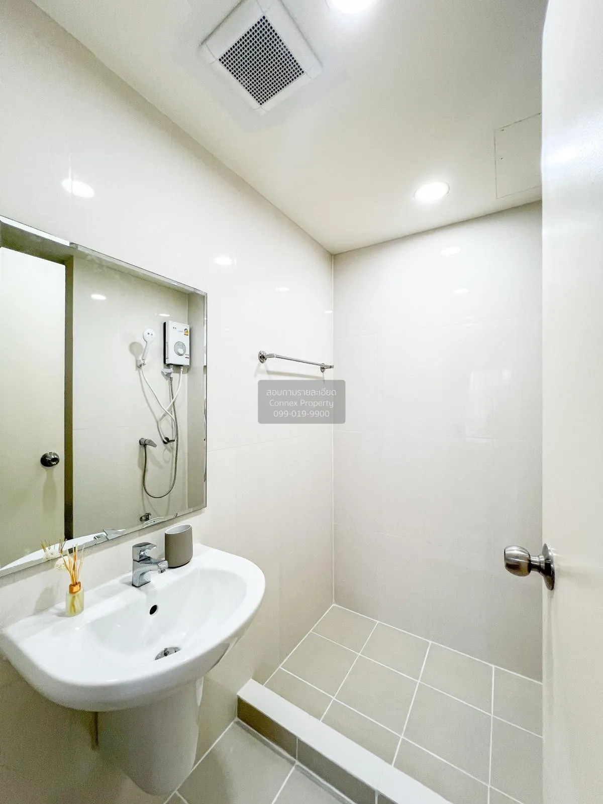 For Sale Condo , iCondo Sukhumvit 105 , corner unit , newly renov