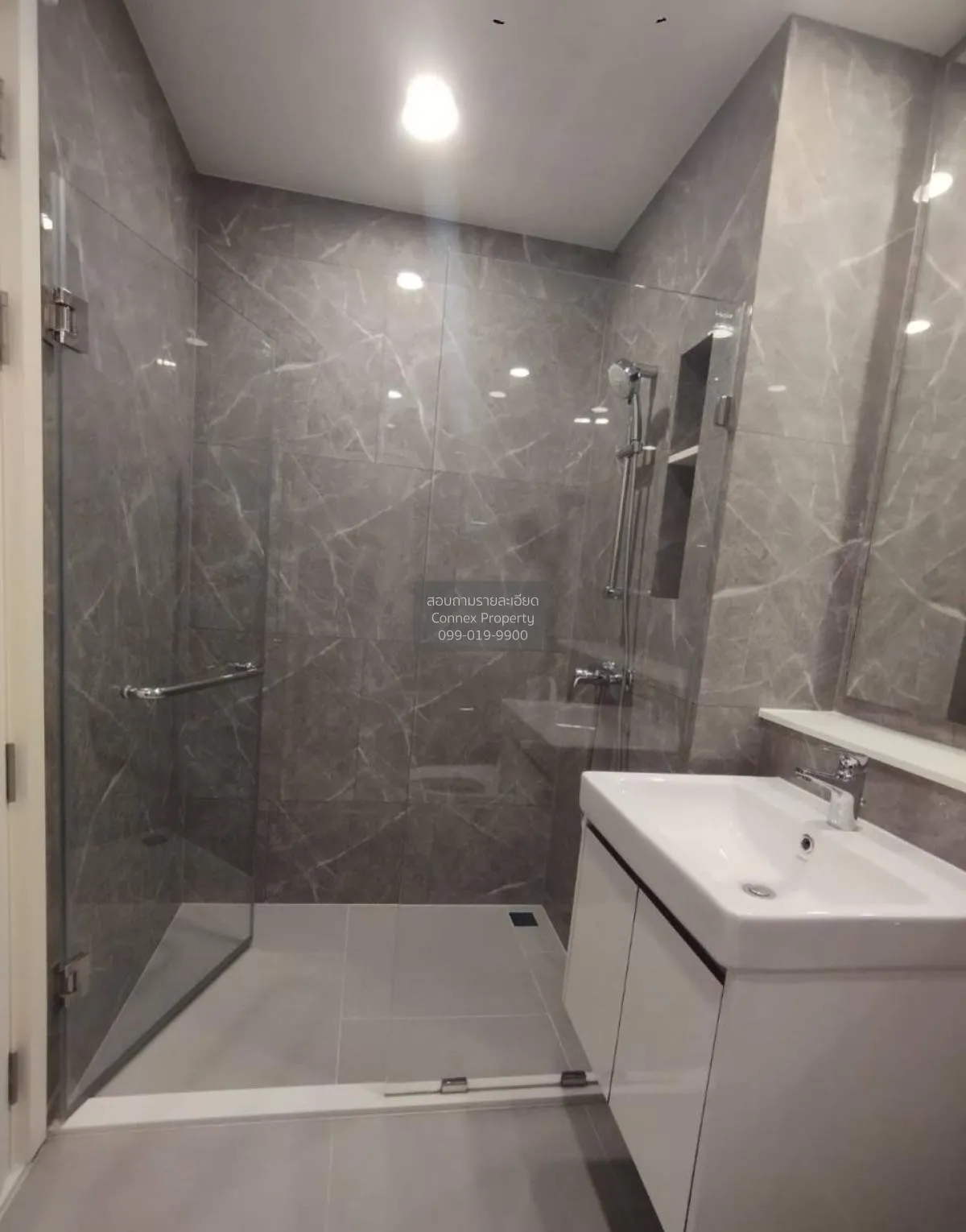 For Sale Condo , Mazarine Ratchayothin , high floor , corner unit