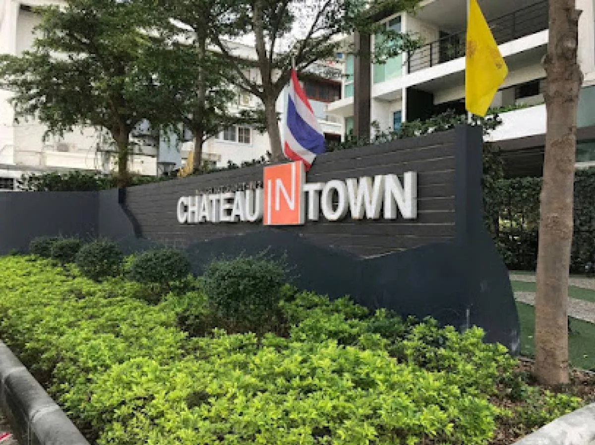 For Sale Condo , Chateau In Town Major Ratchayothin , nice view ,