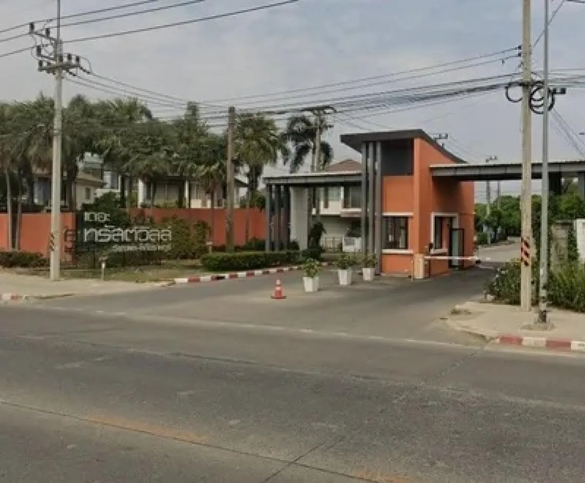 For Sale House , The Trust Ville Watcharapol – Hathairat , corner